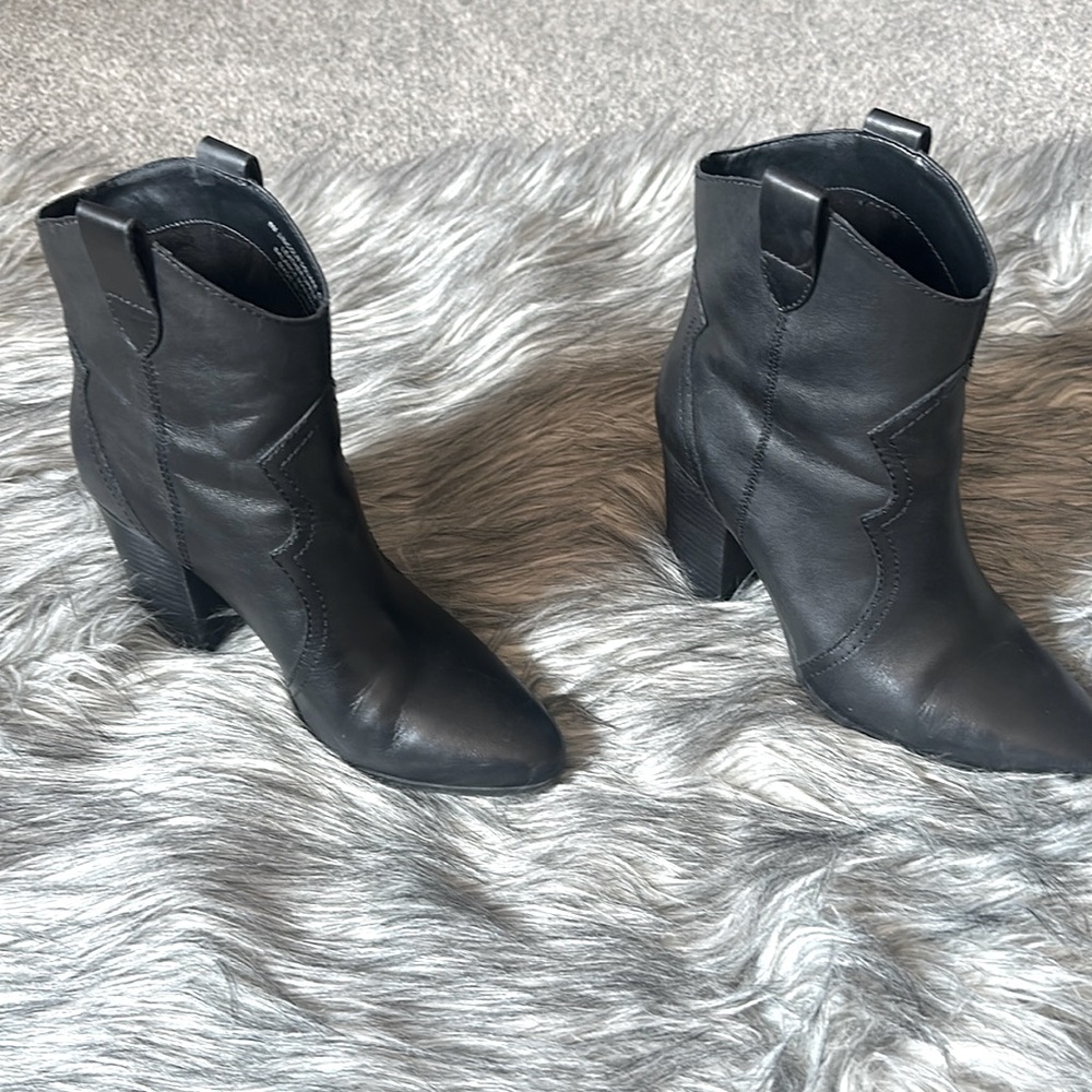 Black, small heel, Aerosoles boot. Size 8.